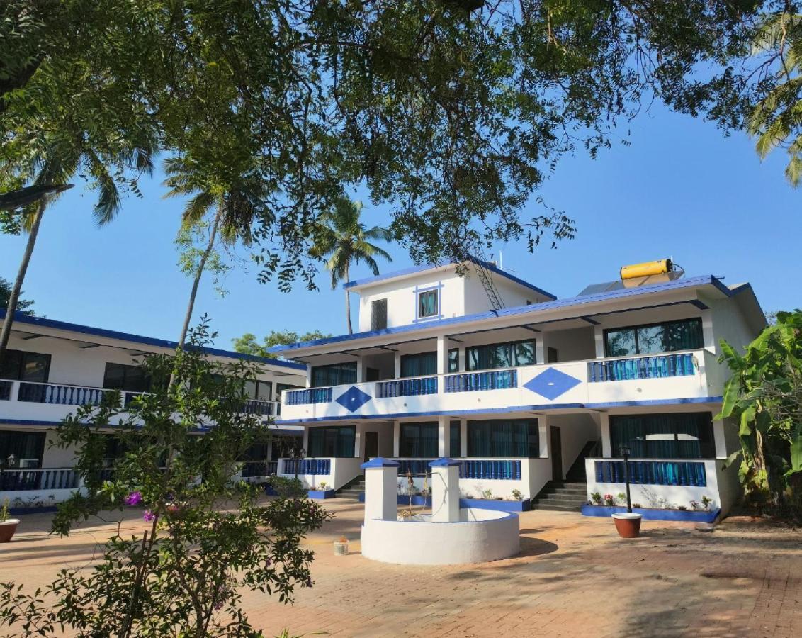 Anjuna Blue Resort Ngoại thất bức ảnh