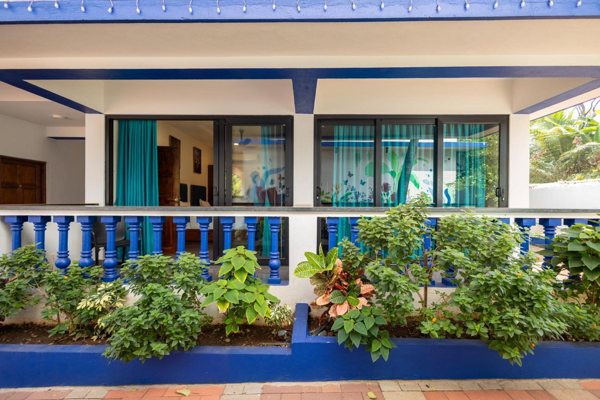 Anjuna Blue Resort Ngoại thất bức ảnh