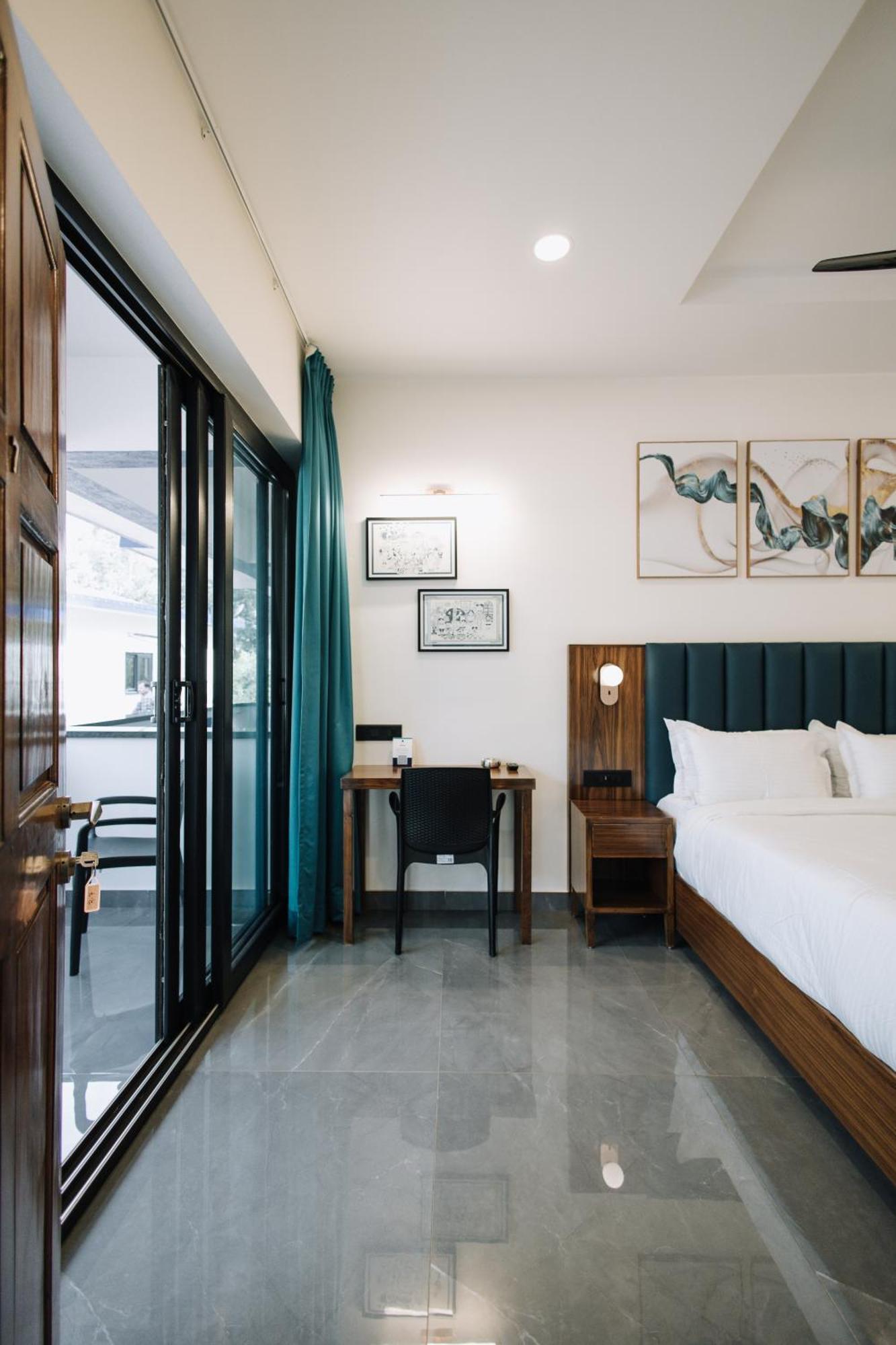 Anjuna Blue Resort Ngoại thất bức ảnh