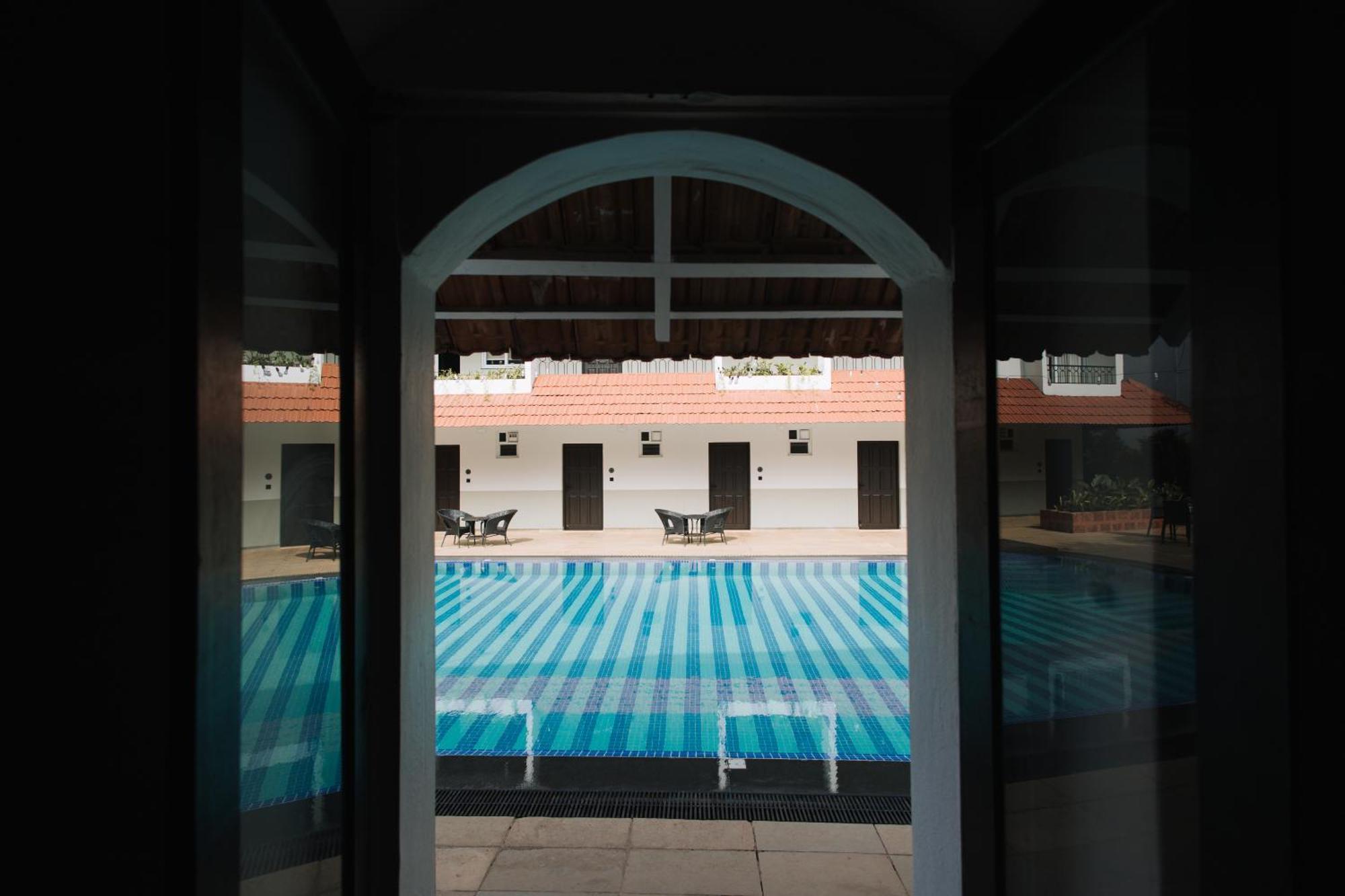 Anjuna Blue Resort Ngoại thất bức ảnh