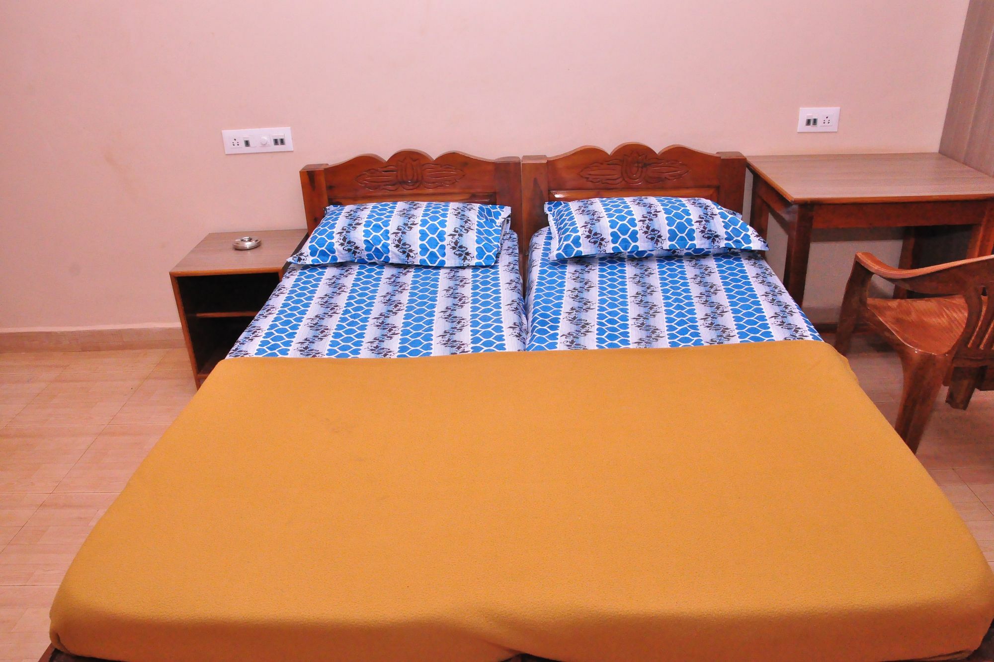 Anjuna Blue Resort Ngoại thất bức ảnh