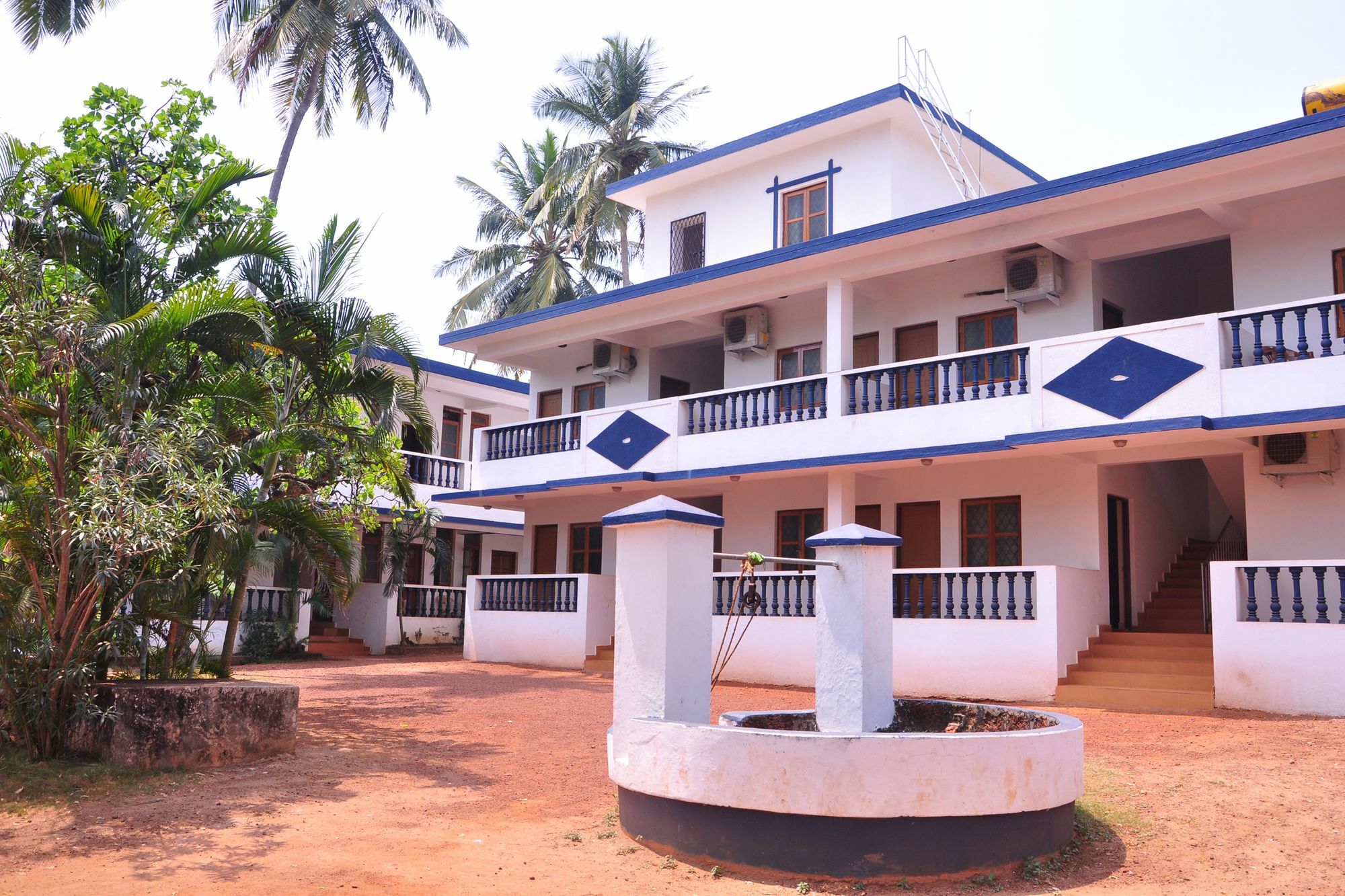 Anjuna Blue Resort Ngoại thất bức ảnh